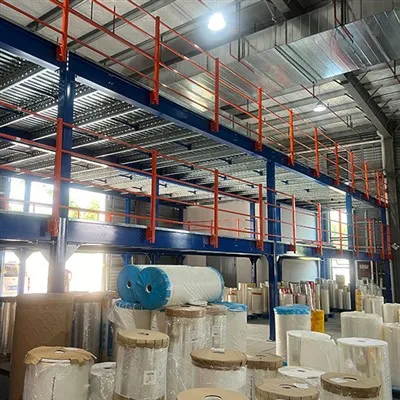 เลือกคานชนิดใดให้เหมาะกับชั้นลอยโกดังเหล็ก?